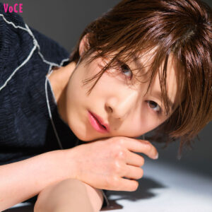 【元宝塚歌劇団・星組男役スター天華えま】ガチで愛用しているコスメ教えます！ファンへのメッセージも！(VOCE)