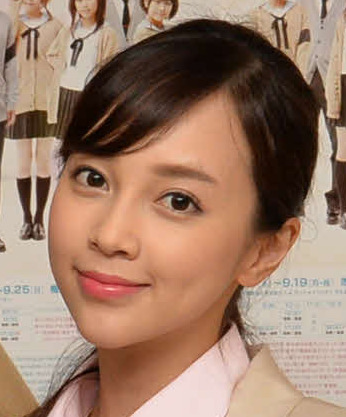 元「ICONIQ」伊藤ゆみ、第１子女児の出産を報告「元気な産声が今でも耳から離れません」(日刊スポーツ)