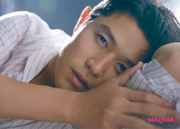 鈴木亮平さんの“大人の色気”の正体とは？ 40代に入り、これからについて思うこと(MAQUIA　ONLINE)