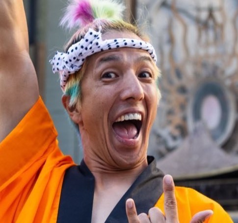 「めっちゃ若返ってる!!」41歳人気お笑いタレントが美容整形を告白、衝撃ショットにファン仰天「こんな変わるんだ」(西スポWEB OTTO！)