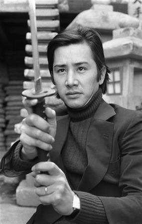 田村正和さんが語った父への畏怖の念「部屋にこもり、ほぼ口をきいたことがない」(夕刊フジ)