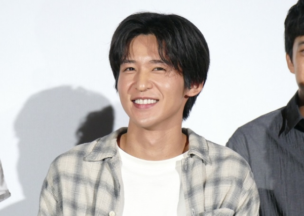 目黒蓮、初めての父親役は「一番難しい」　通勤ラッシュの電車で撮影も(映画.com)