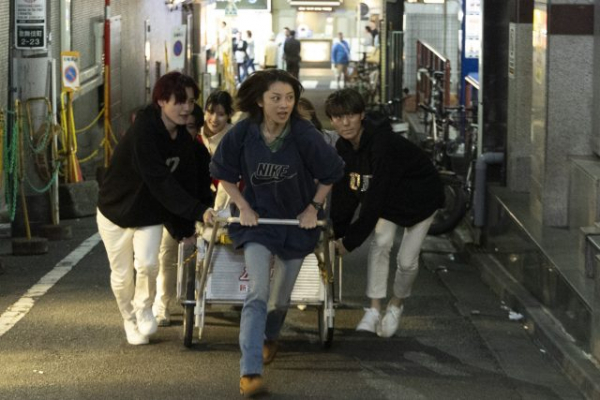 「新宿野戦病院」「死ぬとき、命が消えるとき、皆心臓が止まり、息が止まり、冷たくなる」「やっぱり出たペヤング！」(エンタメOVO)