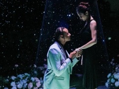 もう映画だろ！　Bリーガーのプロポーズが完全に規格外「素敵すぎてぶったまげちゃった」「1000%幸せしかない」(ねとらぼ)