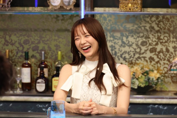 森香澄「足が臭いんです」の真偽を確かめたノブは絶叫＆ご立腹！？高橋真麻からは「切羽詰まったタレントが言うやつ」と忠告も(めざましmedia)