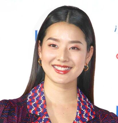 すみれ、夫が「出て行くか、行かないか」になった大ゲンカの理由明かす「外に食べに行ってたら、ダンナから…」(スポーツ報知)