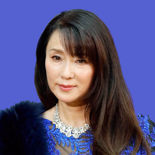 浅野ゆう子デビュー50周年 64歳でも衰えぬ「現役感と美の秘訣」…芸能リポーターが明かす素顔(日刊ゲンダイDIGITAL)