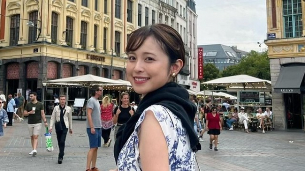 久慈暁子 夫・渡邊雄太出場のパリ五輪観戦でフランスを満喫！バスケのユニホーム姿に「絵になるねえ！」(めざましmedia)
