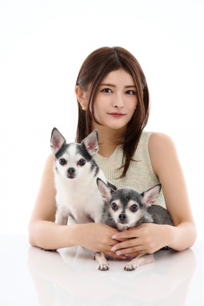 元アイドル“ゆづか姫”こと新藤加菜港区議、結婚を発表「国家の最小単位である家庭を自分たちで築きあげるスタートを切れた」(オリコン)