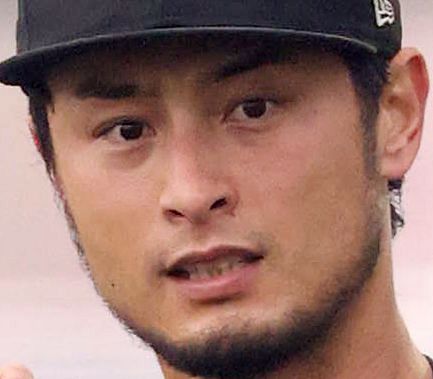 「ラブラブやな」ダルビッシュ有&山本聖子さん〝熱々〟見つめ合いショットが話題「いつまでもお幸せに」と祝福の声(西スポWEB OTTO！)