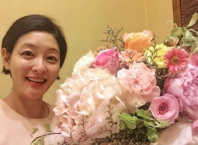 (朝鮮日報日本語版) 「愛する家族と共に」　結婚4周年パク・ジニの近況（朝鮮日報日本語版）