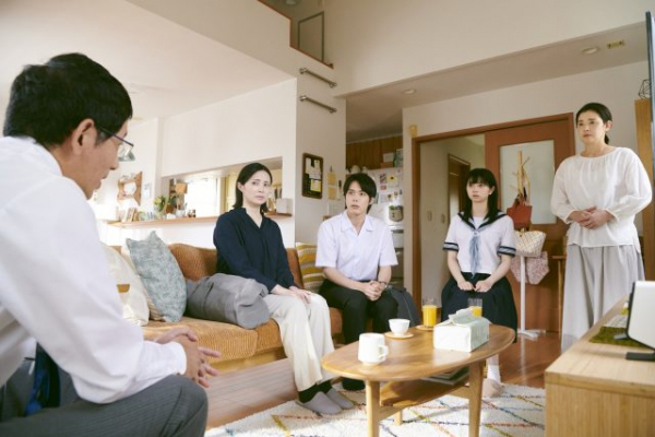 「あの子の子ども」父を交えた“波乱の家族会議”に波紋 「お父さんの意見は現実的」「離婚宣言にはびっくり」(エンタメOVO)