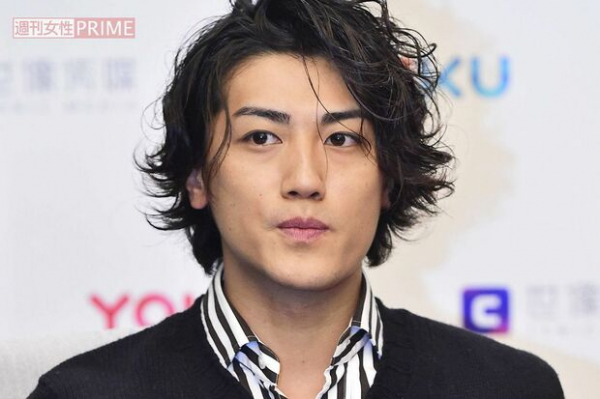 「入ってたよね？」赤西仁、離婚後も消していなかった左足の“嫁サイン”がチラ見え(週刊女性PRIME)