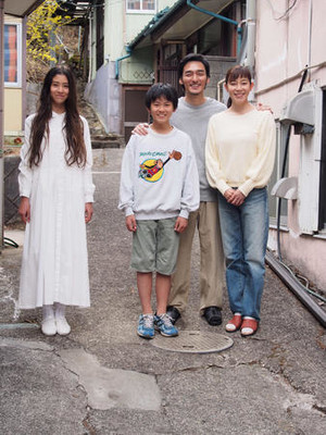 草なぎがダメ父役！独立後２作目映画「まく子」出演（日刊スポーツ）