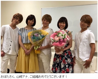 増殖する小栗旬！　おばたのお兄さんら「小栗旬×3、山崎夕貴アナ×2」の5ショットが脳を混乱させる（ねとらぼ）