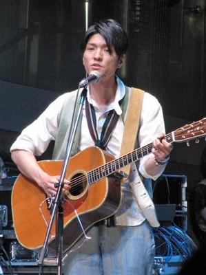 森山直太朗、結婚していた！作曲家でピアニストの平井真美子さんと（サンケイスポーツ）
