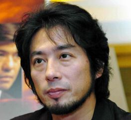 超大物の父親そっくりと話題　28歳イケメン俳優は母も大女優　キリリ横顔写真にファン「良いとこばかり引き継ぎ素敵」(西スポWEB OTTO！)