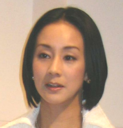 中村江里子、フランス人夫との「再結婚式」ショット投稿「映画のワンシーンのよう」「すてき」(日刊スポーツ)