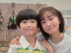 松本まりか、“息子”とのそっくりなショットに反響集まる　「大きくなったね」「確かに似てる」(ねとらぼ)