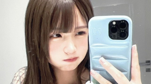 「ストラップに目がいっちゃう」ばんばんざい・るな 