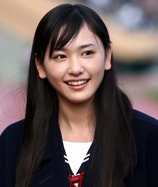 星野源も知らない？ ガッキー「人見知り原石美少女」時代の秘話(日刊ゲンダイDIGITAL)