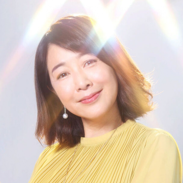 「キャー！」菊池桃子５６歳　ピタピタな全身衣装「やばい」イメージ激変「あらっ」「びっくり」(スポーツ報知)