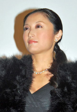 井上晴美、離婚を報告　50歳・シングルマザーとして3人の子供と新生活「前向きな気持ちでいます」(オリコン)