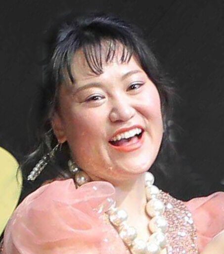 新婚・バービー、寝起きすっぴん顔＆無防備な胸元に爆笑の声「リアルでよし」「余計に目がいっちゃう」(スポーツ報知)