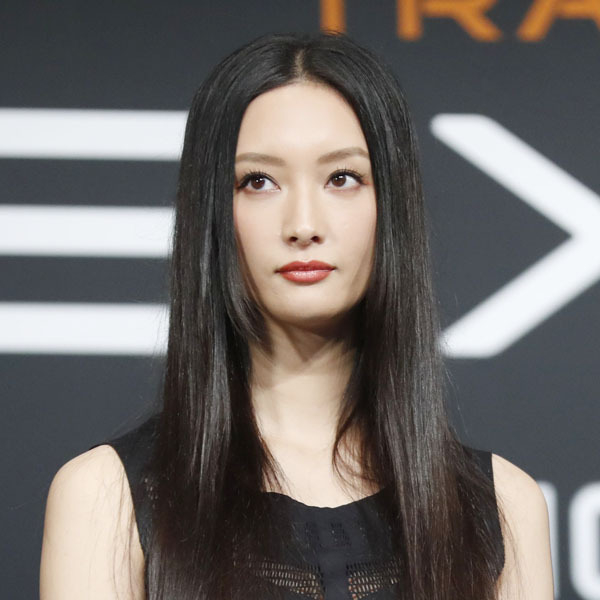 菜々緒はスタイリッシュなビジュアルで、小悪魔からコメディーまでこなす万能型女優に（高倉文紀／美少女・女優評論家）(日刊ゲンダイDIGITAL)