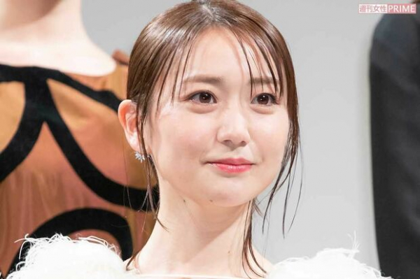 「加工していないのが好感」大島優子の“ありのまま”のショットが一周まわって絶賛(週刊女性PRIME)