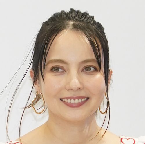 「ゲス不倫からのイメージ回復は…」子育て＆夫婦喧嘩エピソードを武器にベッキー（40）が目論む“主婦キャラ”転向での復活プラン(文春オンライン)