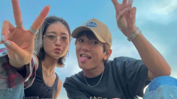 「爽やかすぎて・・・」みちょぱ＆大倉士門 結婚２周年ラブラブショット公開！ シミラールックで弾丸鹿児島旅行へ(めざましmedia)