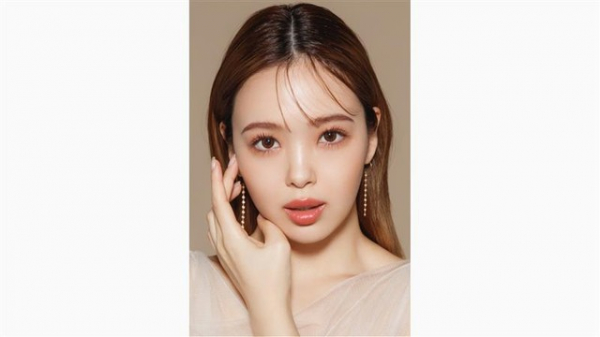 「 あー楽しかった」藤田ニコル 背中開いた真っ白なウェディングドレス姿で挙式を報告！ファンから「世界一綺麗な花嫁さん」との声(めざましmedia)