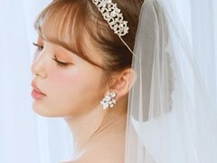藤田ニコルの結婚式、関係消滅の“お父さん”を代役した大御所が「感無量です」　モーニング姿の相手に“娘”も「一緒に歩いて胸がぎゅっとなりました」(ねとらぼ)