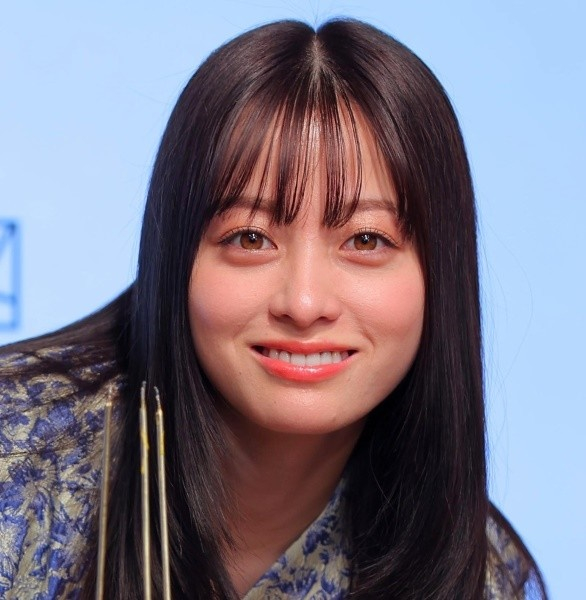 橋本環奈《山本舞香と友達の意味がわかった》 大御所芸人に指摘されていたヤンキー的素地(日刊ゲンダイDIGITAL)