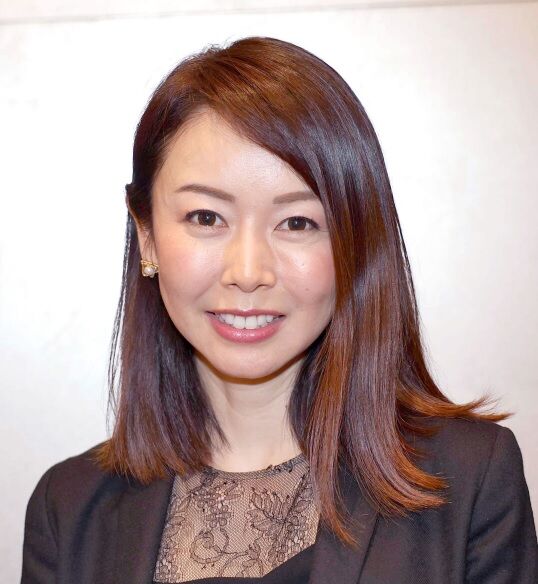 ４５歳元日テレアナ、玉木宏似パイロットの夫との３回目の結婚記念日「一つ一つの記念日を大切に…」　２３年に第一子出産(スポーツ報知)