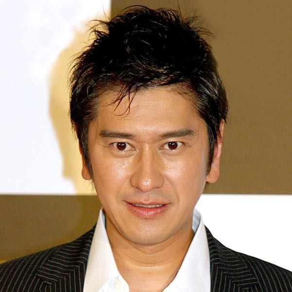 川崎麻世「61歳での再婚」に幸あれ お相手は泥沼裁判でも「聡明な秘書のように」支えた(日刊ゲンダイDIGITAL)