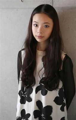 強烈な存在感を放つ「大物二世女優」趣里　「ブラックペアン」（ＴＢＳ系）　（夕刊フジ）