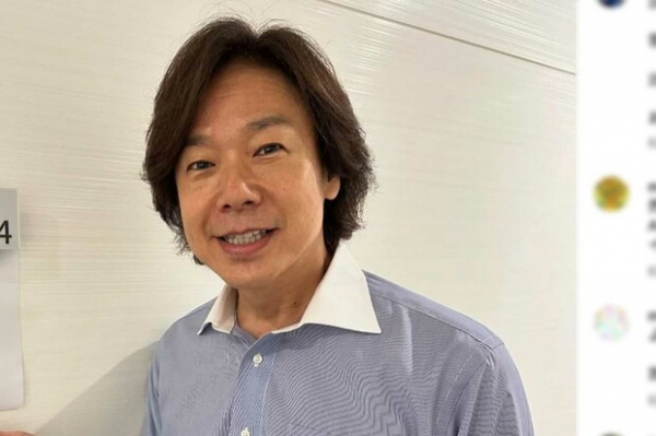 「そこらの2世より断然イケてる」佐藤弘道結婚30周年報告よりも、世間が注目した“イケメン息子”(週刊女性PRIME)
