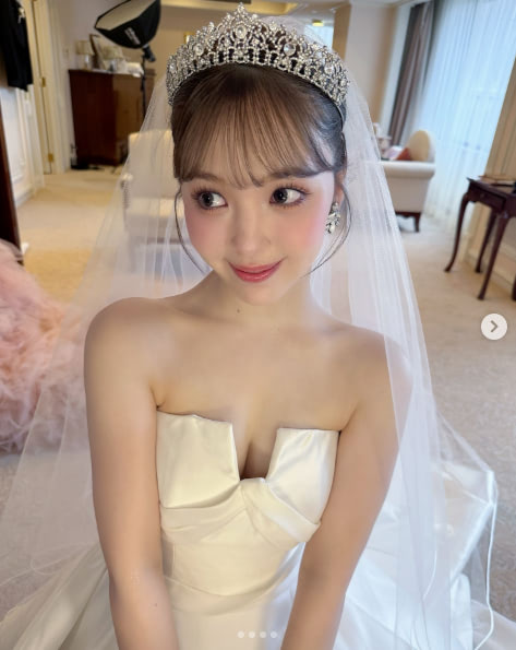 藤田ニコル、”花嫁美容”を明かす＆美しいウエディングドレス姿を披露(エンタメNEXT)