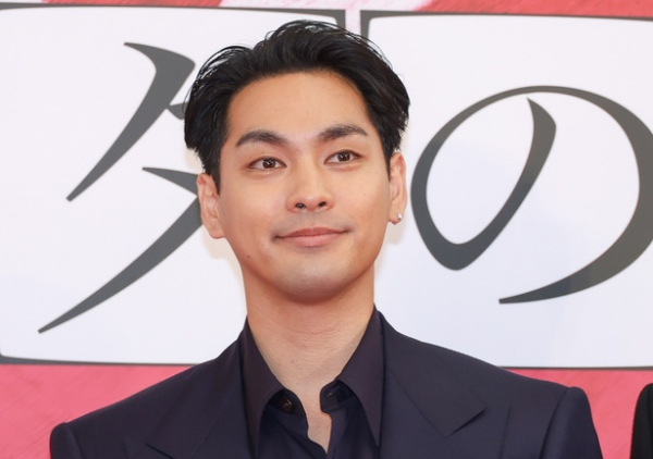 柳楽優弥、20年前から磨き上げてきた“勘の鋭さ”で信頼の俳優に　狂気をはらんだ怪演「ガンニバル」続編もスタンバイ(WEBザテレビジョン)