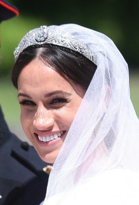 メーガン妃の挙式ギフト、オークションにかけられて炎上！（Movie Walker）
