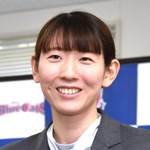 バレー元日本代表「ずーーーっと別居でしたが」イケメン夫を顔出し…２年前に結婚「それなりに仲良く」(スポーツ報知)