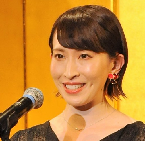 名塚佳織が第３子妊娠を発表「出産は春頃を予定しております」(日刊スポーツ)