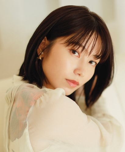 横山由依と純烈・後上翔太が結婚「お互いを支え合い、敬意を持って幸せな家庭を」(音楽ナタリー)