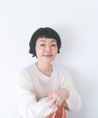 16歳での涙のヌード、三谷幸喜との16年の結婚生活、“共演者キラー”な一面も…小林聡美（59）の「スロー＆SNSとは無縁」な女優人生(文春オンライン)