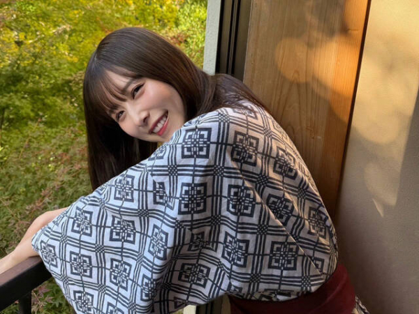 「結婚に焦る時期もあったけれど…」有村藍里が女子旅で明かした、心境の変化(with online)