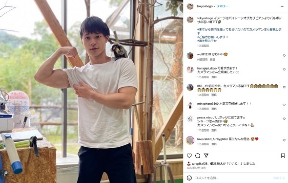 大会優勝の筋肉芸人、バッキバキボディーから半年→脂肪たっぷりおなかの激変ぶりに「嘘でしょ…!?」「臨月の画角」(ねとらぼ)