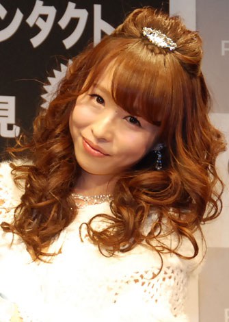 41歳・大堀恵、第2子出産を報告「娘も妹ができて喜んでいます」(オリコン)