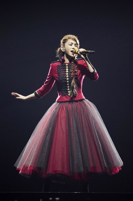 安室奈美恵、キャリア25年の集大成で魅せた至高のステージ：レポート（MusicVoice）